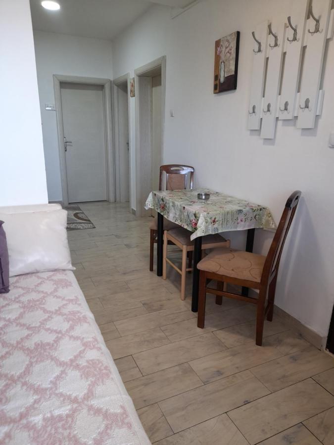 Apartman Sb Улцин Екстериор снимка