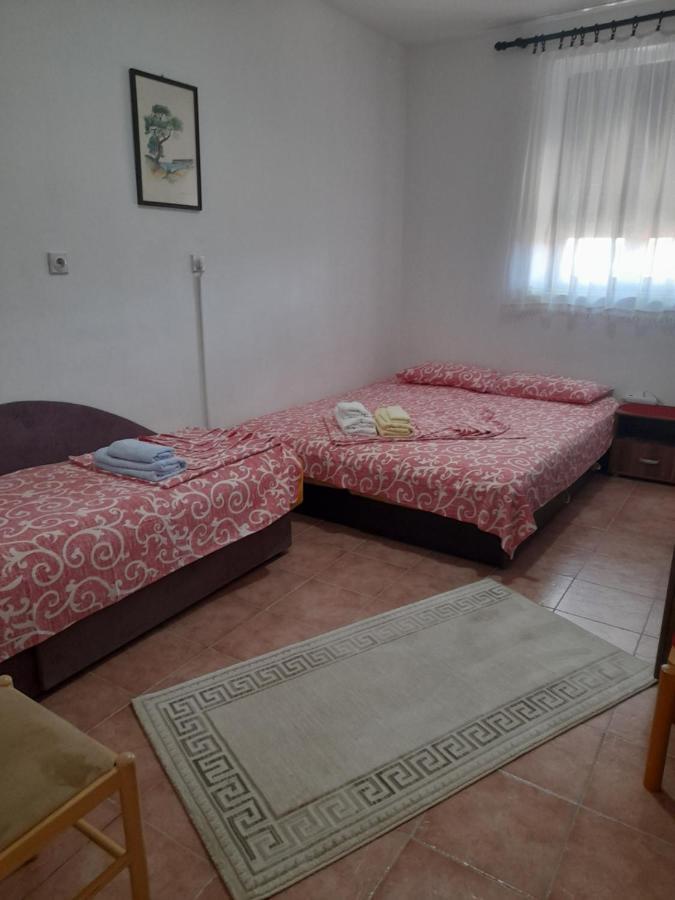 Apartman Sb Улцин Екстериор снимка